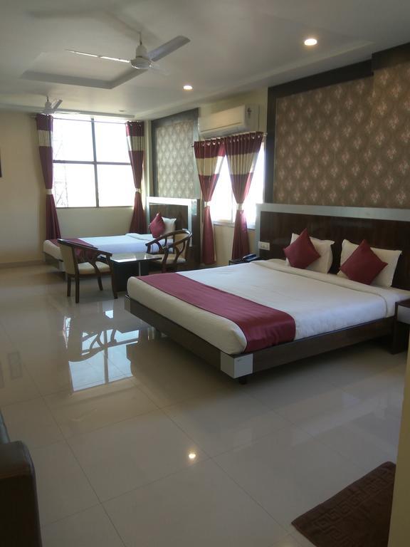 Hotel Olympia Inn Hyderabad Eksteriør bilde